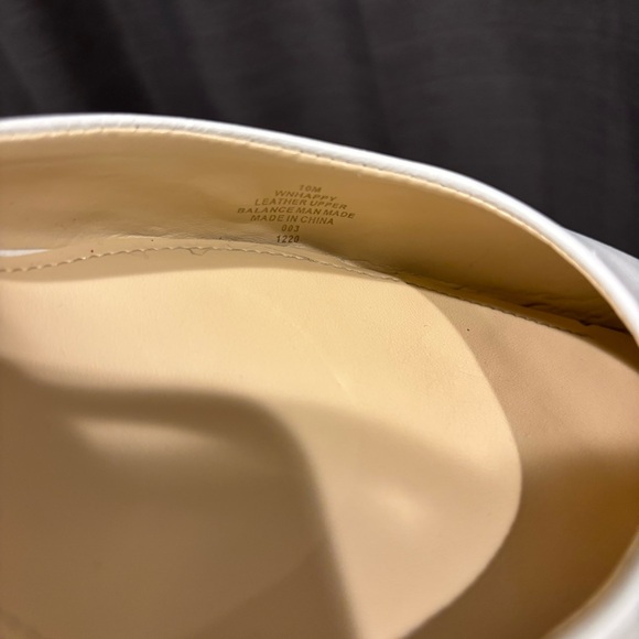 Nine West White Sling Back Pointed Toe Heels - Picture 6 of 7